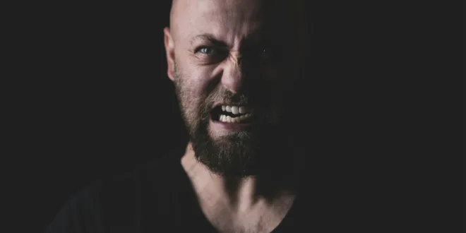 The violence of quiet moments